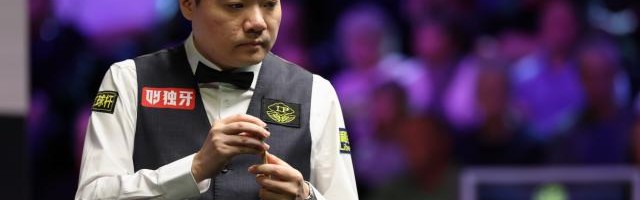 皇冠体育平台-英锦赛丁俊晖惜败墨菲 失误频繁重回巅峰还需稳定