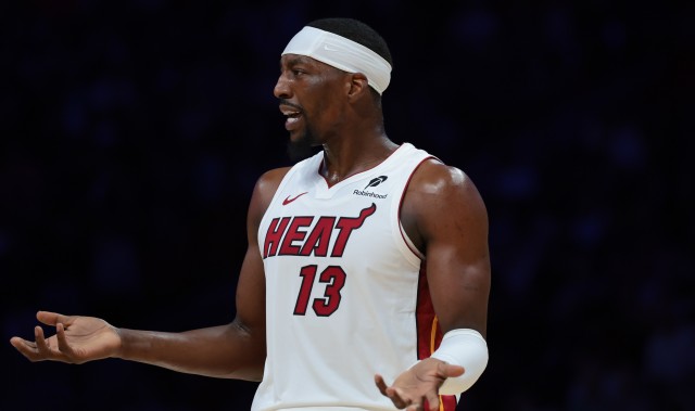 皇冠体育网址-斯波：阿德巴约打出了DPOY的表现 他配得上这样出色的比赛