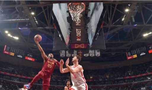 皇冠体育平台-NBA30队常规赛表现总结 4队远超预期 3队令人失望