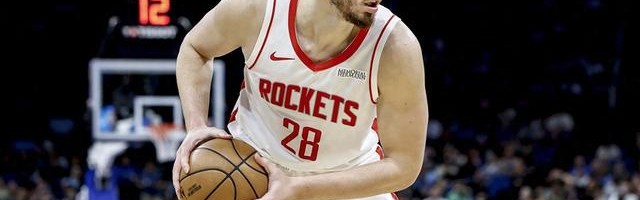 皇冠app-火箭记者：球队希望申京能提高三分球 这也是申京休赛期的重点