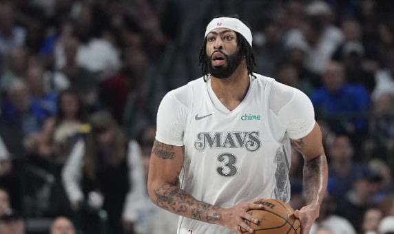 皇冠体育平台-浓眉登场保持全胜！独行侠危机解除附加赛名额在望